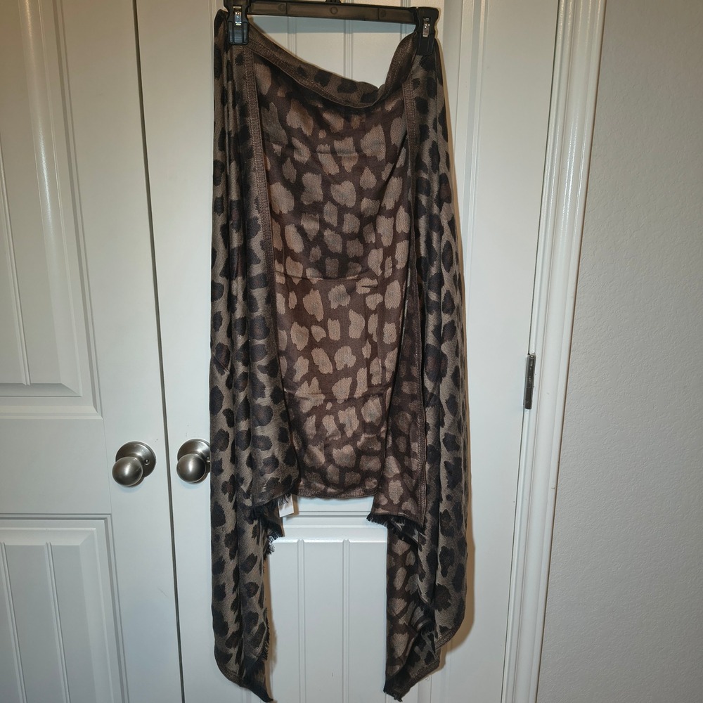 Talbots Leopard Print Scarf Brown Tan Animal Print Fringed Wrap 70x30 NWT